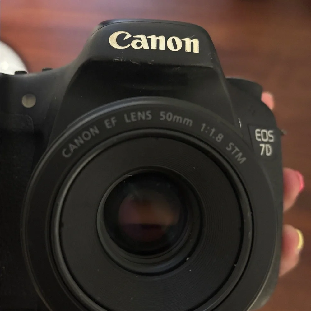Canon EOS 7D camera